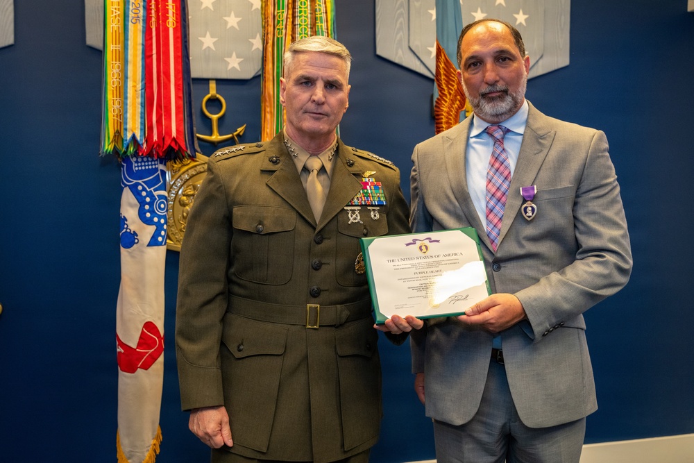 VCJCS Presents Purple Heart to Operation Iraqi Freedom Vets