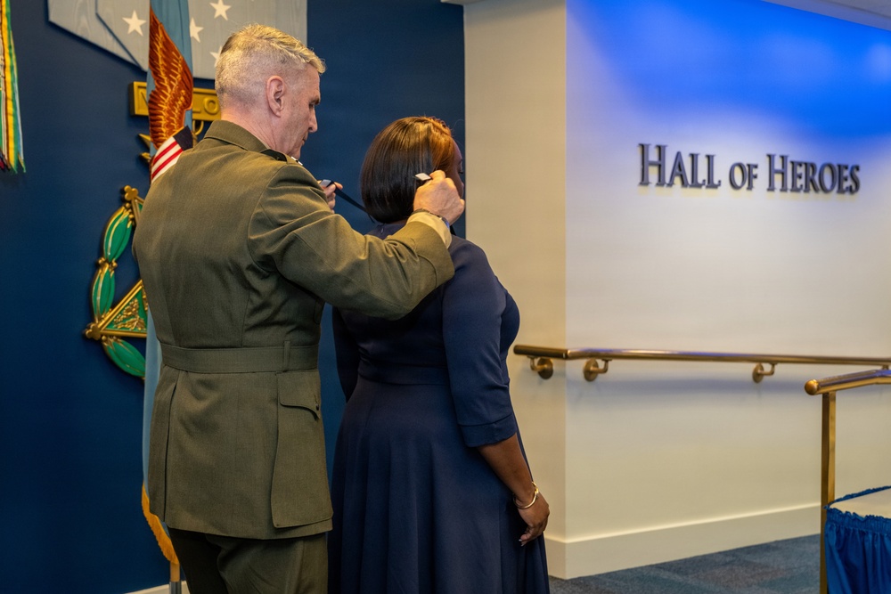 VCJCS Presents Purple Heart to Operation Iraqi Freedom Vets