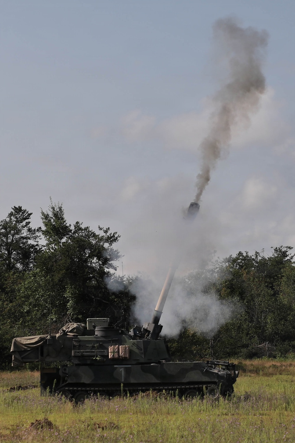 The West Virginia National Guard's 1/201st Field Artillery Battalion conduct fire missions during Northern Strike 26-2