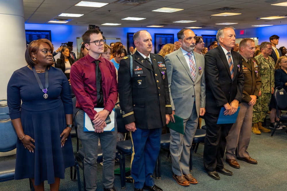 VCJCS Presents Purple Heart to Operation Iraqi Freedom Vets