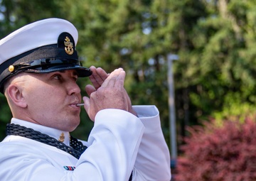 Trident Refit Facility-Bangor conducts change of command ceremony