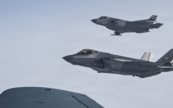 Joint Force Demonstrates Integrated Air, Land Capabilities for Arctic Homeland Defense
