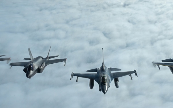 Joint Force Demonstrates Integrated Air, Land Capabilities for Arctic Homeland Defense