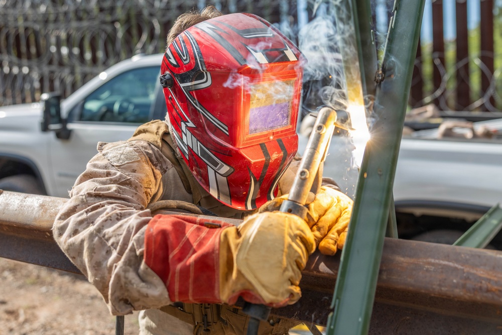 JTF-SB Marines Fortify Nogales Infrastructure with Secondary Wire Obstacles