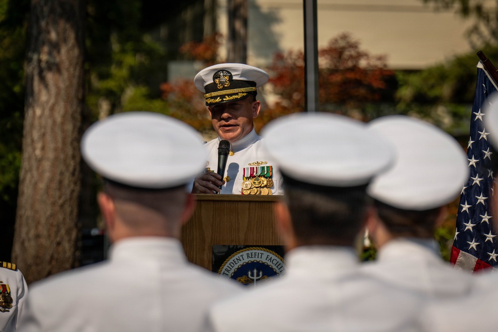 Trident Refit Facility-Bangor conducts change of command ceremony