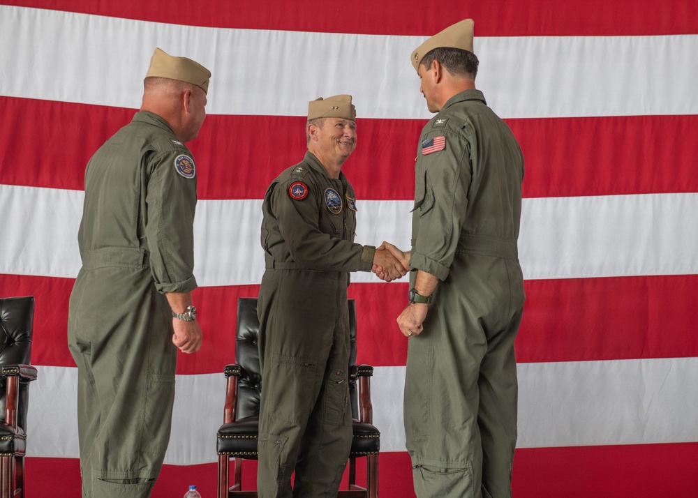 TW-4 Holds Change of Command Ceremony