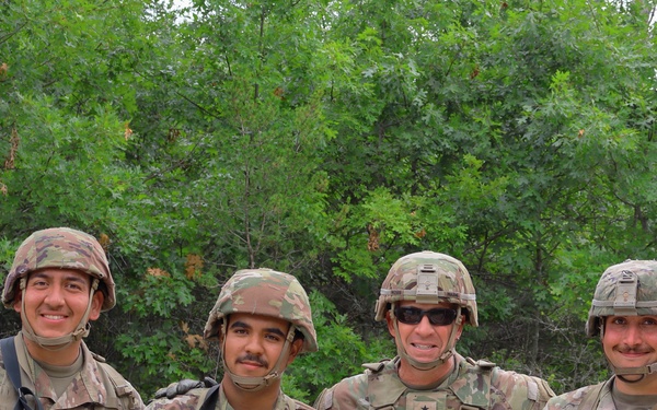 Maj. Gen. Matthew S. Warne Visits Soldiers
