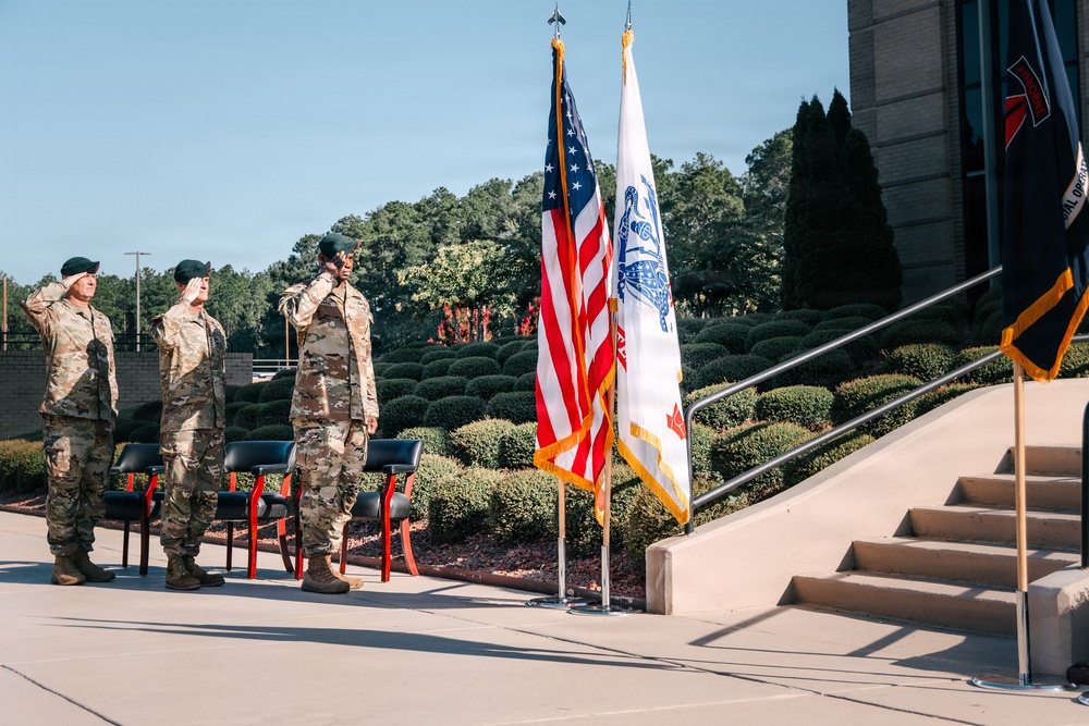 USASOC Hosts Change of Responsibility for Command Chief Warrant Officer