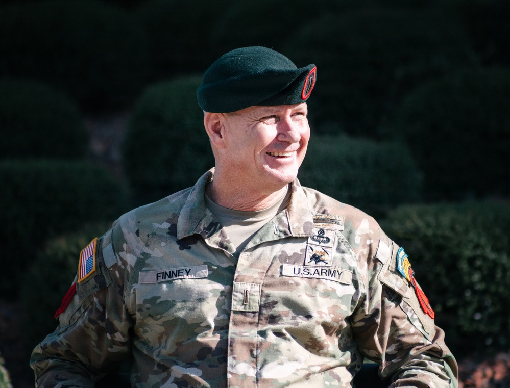 USASOC Hosts Change of Responsibility for Command Chief Warrant Officer