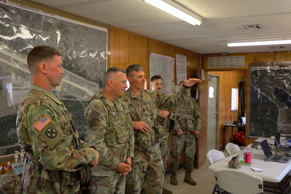 Maj. Gen. Matthew S. Warne Visits Soldiers