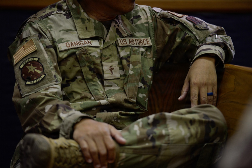 Chaplain Corps undergoes rank insignia change