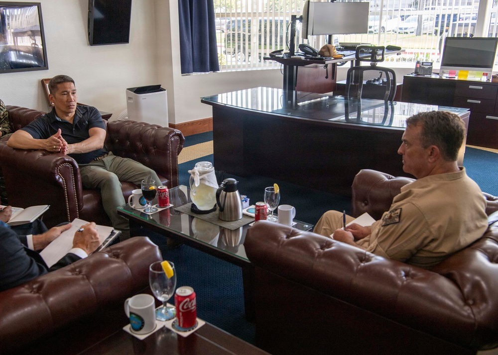 SECNAV Visits CNSP