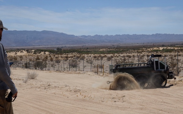 ONR, 2nd Marine Division test WOLF