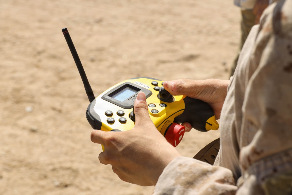SLTE 4-26: U.S. Marines Test Out Unmanned Ground Vehicles