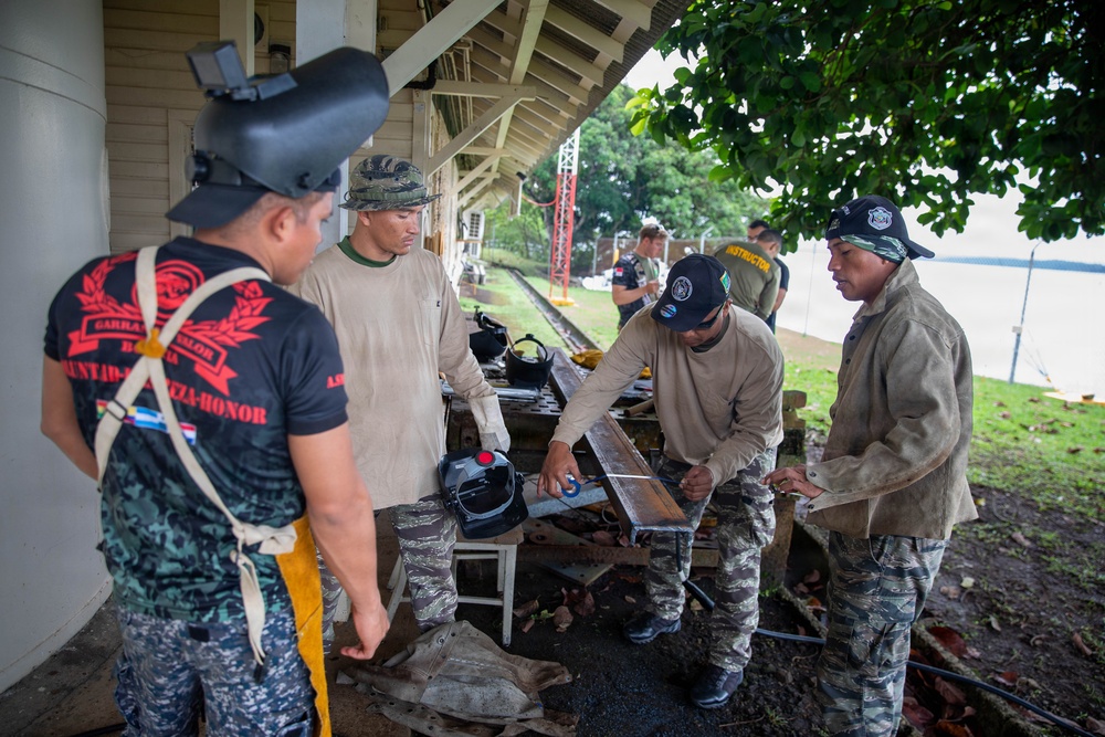 U.S. Army, Panamanian Security Institutions conduct Dive, Salvage operations at PANAMAX 2026