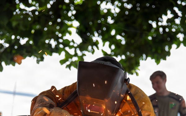 U.S. Army and Panamanian Security Institutions conduct Dive and Salvage operations