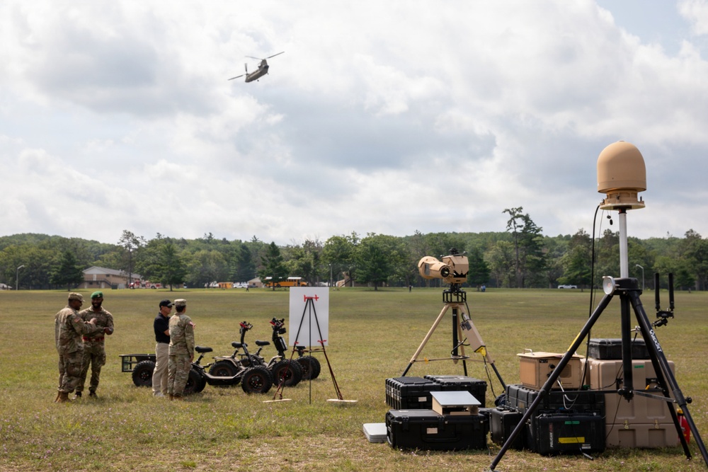 Industry Partners Demonstrate Emerging Technologies During Northern Strike 26-2