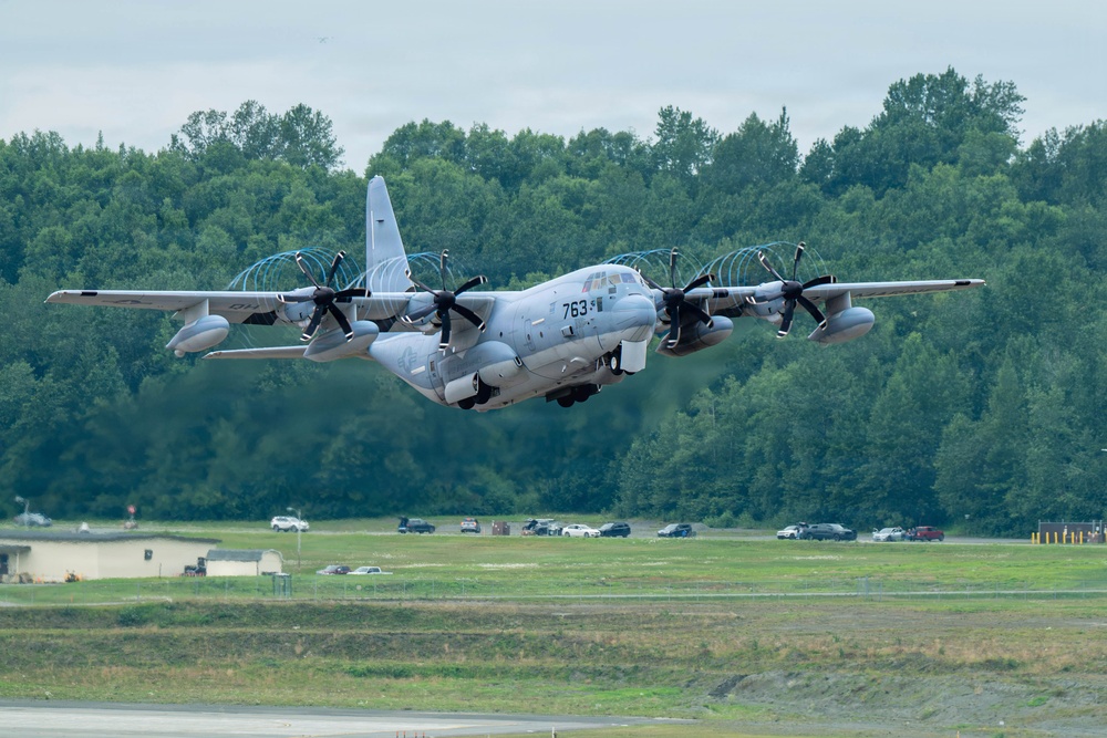 Arctic Thunder Open House Practice Day