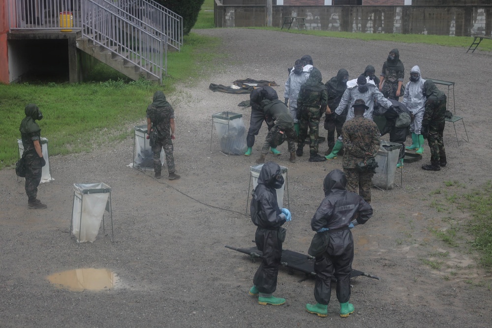 KMEP 26.2: 3rd MLG, U.S. Marine Corps and ROK Marines conduct simulated Causality Decontamination Operation in South Korea