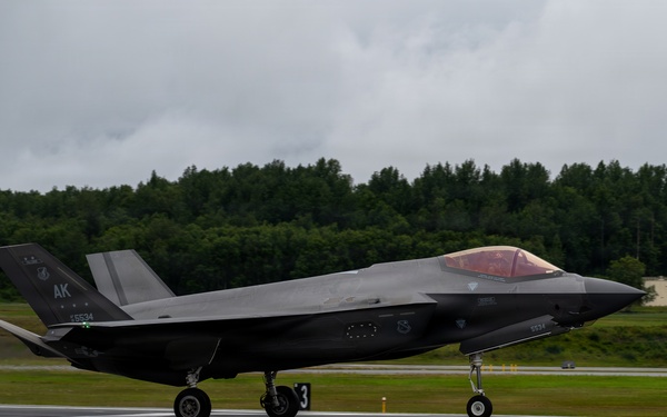 2026 Arctic Thunder Open House Setup - F-35A Lightning II