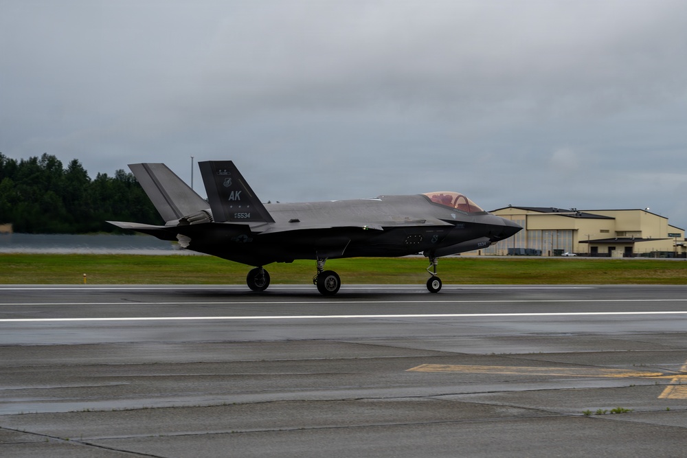 2026 Arctic Thunder Open House Setup - F-35A Lightning II