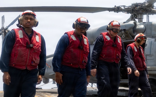 Rafael Peralta Conducts Flight Operations