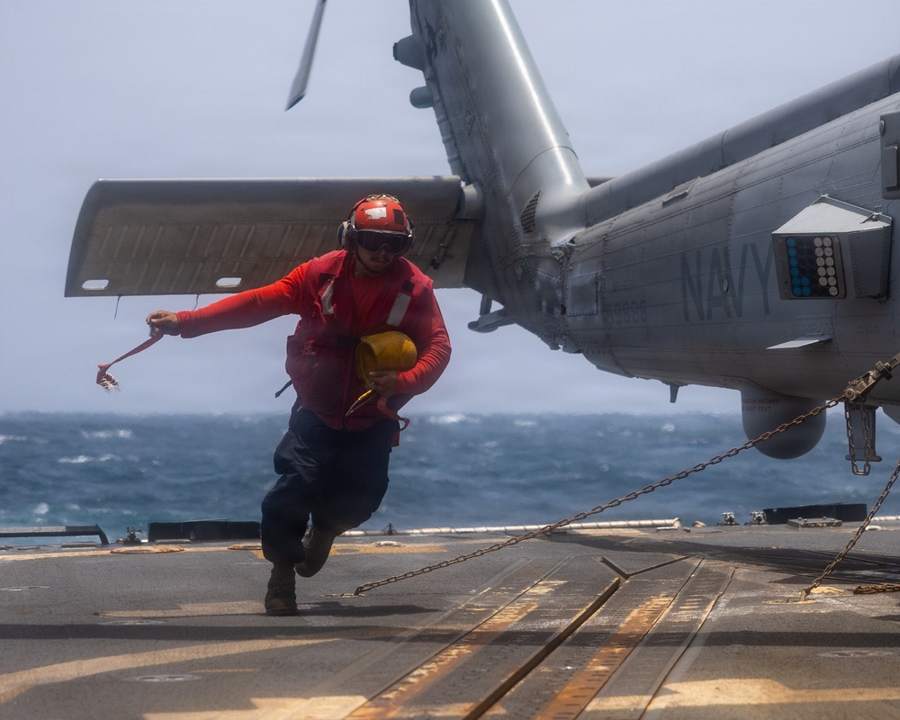 Rafael Peralta Conducts Flight Operations