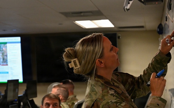 194th Wing Emergency Operations Center supports wildfire response