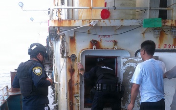USCGC Joseph Gerczak crewmembers conduct bilateral maritime law enforcement boardings in the Republic of the Marshall Islands