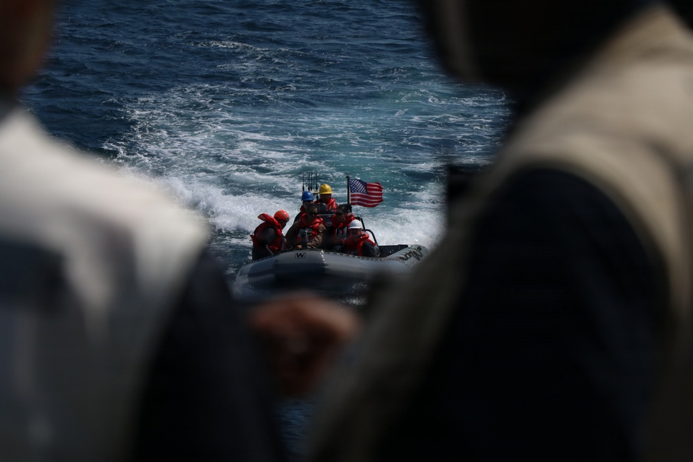 USS Ralph Johnson Conducts Boat Operations During Mariners Skills Week