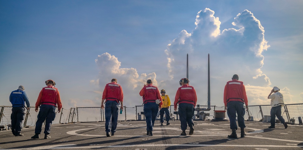 USS Benfold Conducts Routine Flight Quarters