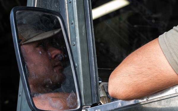 Airmen Execute Rapid Cargo Movement