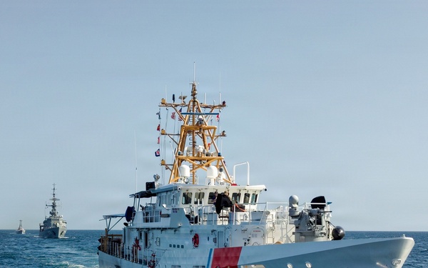 U.S. Coast Guard and partner nations conduct tactical signaling training during PANAMAX26