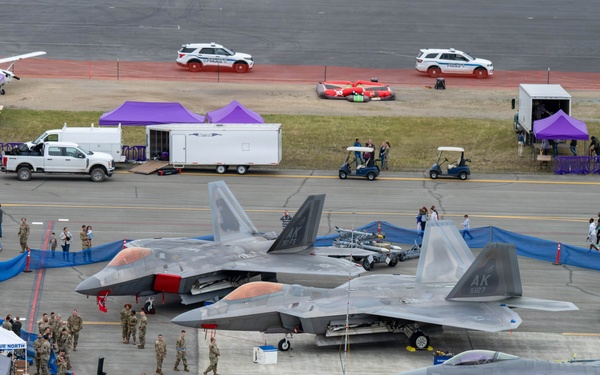 Arctic Thunder Open House static displays