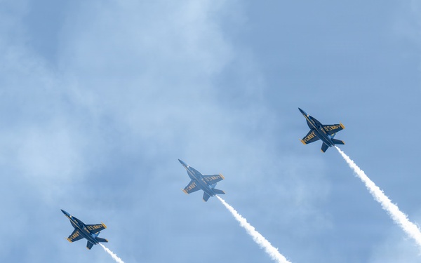 Arctic Thunder Open House Practice Day