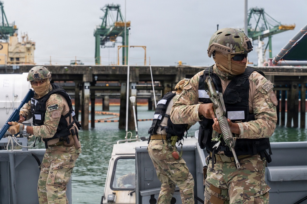 U.S. Coast Guard, Panamanian forces conduct VBSS static exercise PANAMAX 2026