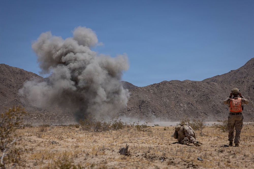 SLTE 4-26: Golf Company, 2nd Battalion, 2nd Marine Regiment Mobile Assault Course – Day 2