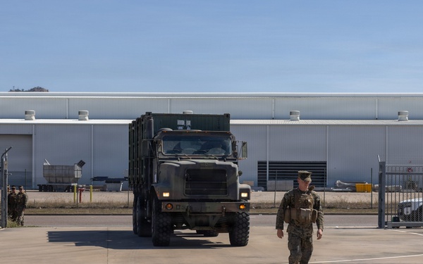 MRF-D Marines prepare to embark on HMAS Canberra