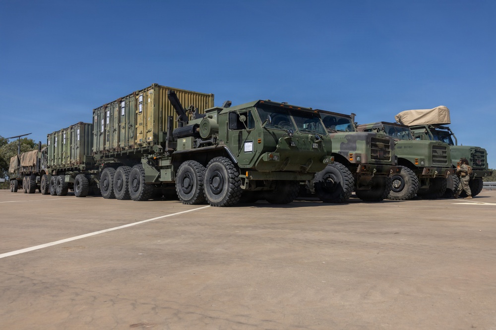 MRF-D Marines prepare to embark on HMAS Canberra