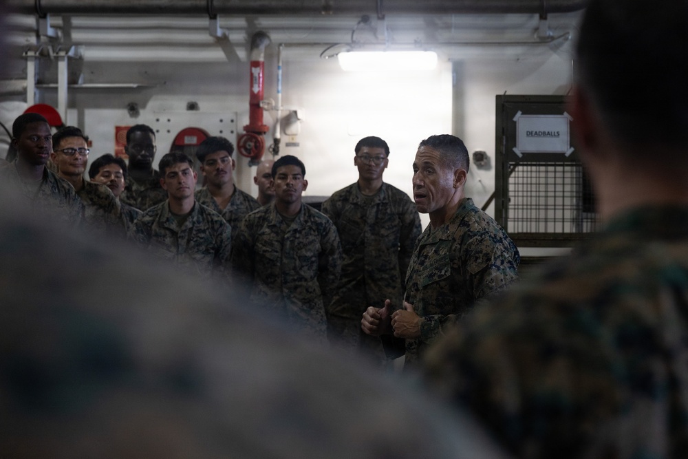 MRF-D Marines prepare to embark on HMAS Canberra