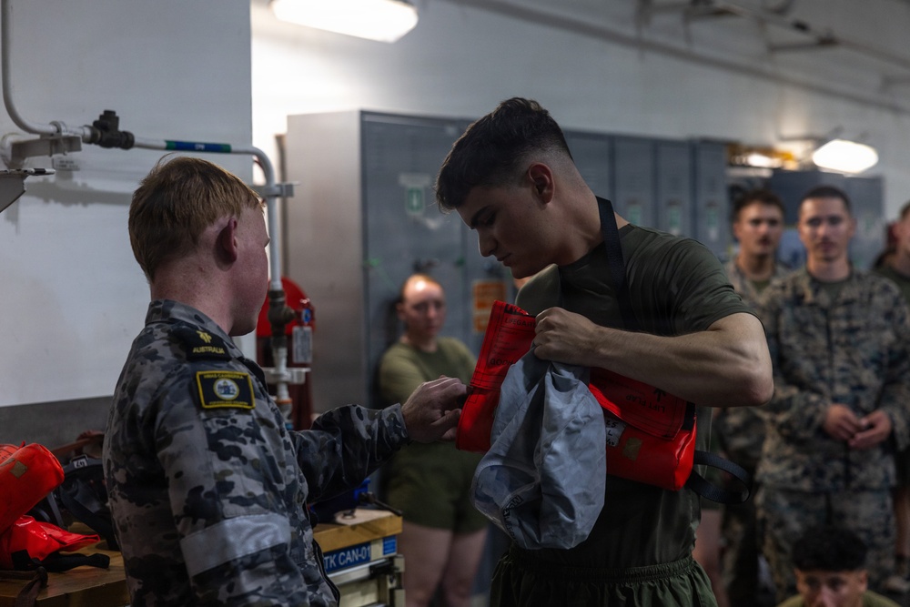 MRF-D Marines receive amphibious procedure classes aboard HMAS Canberra