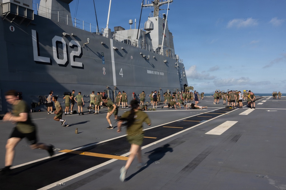 MRF-D Marines conduct group physical training aboard HMAS Canberra