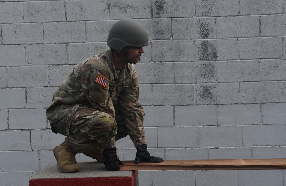 228th MTB builds teamwork at leadership reaction course