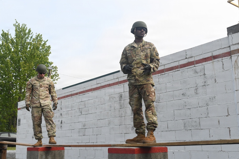 228th MTB builds teamwork at leadership reaction course