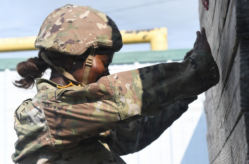 228th MTB builds teamwork at leadership reaction course