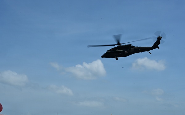 Joint Task Force-Bravo executes a medical evacuation rehearsal with Hospital Santo Tómas