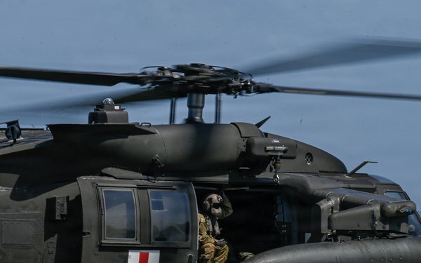 Joint Task Force-Bravo executes a medical evacuation rehearsal with Hospital Santo Tómas