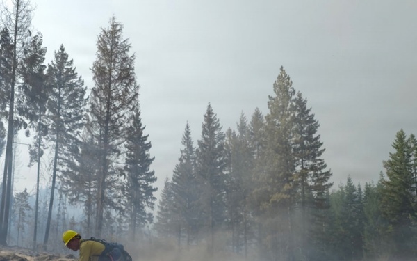 Washington National Guard Soldiers and Airmen Support Firefighting Operations at Little Giant Fire