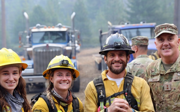 Congresswoman Kim Schrier visits National Guard Soldiers and Airmen at Little Giant Fire