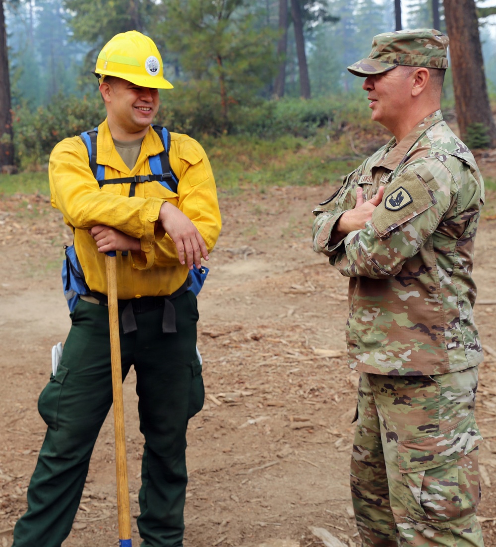 Congresswoman Kim Schrier visits National Guard Soldiers and Airmen at Little Giant Fire